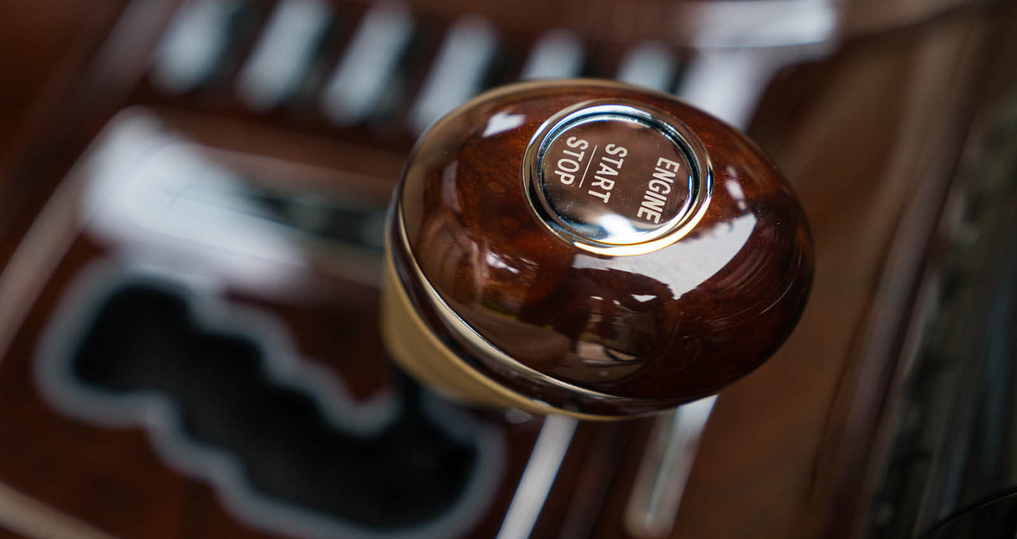 Ảnh chi tiết Sedan siêu sang Maybach 62 đời 2004 maybach-62-31.jpg