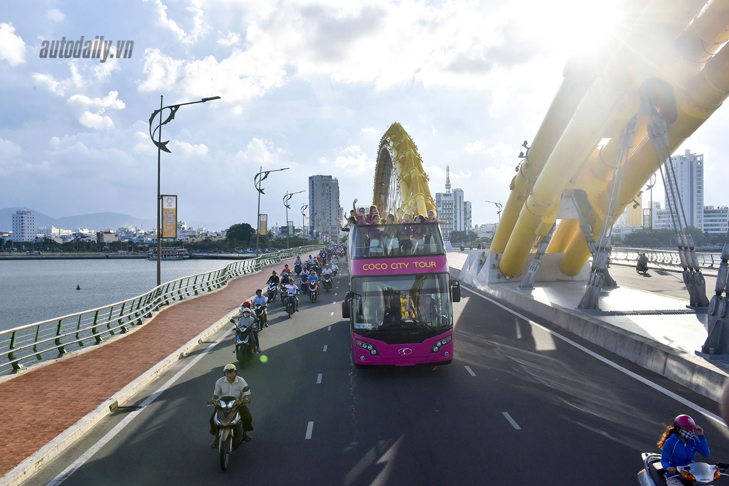 Ảnh sự kiện Thaco bàn giao bus 2 tầng tại Đà Nẵng coco-bus-thaco-19.jpg