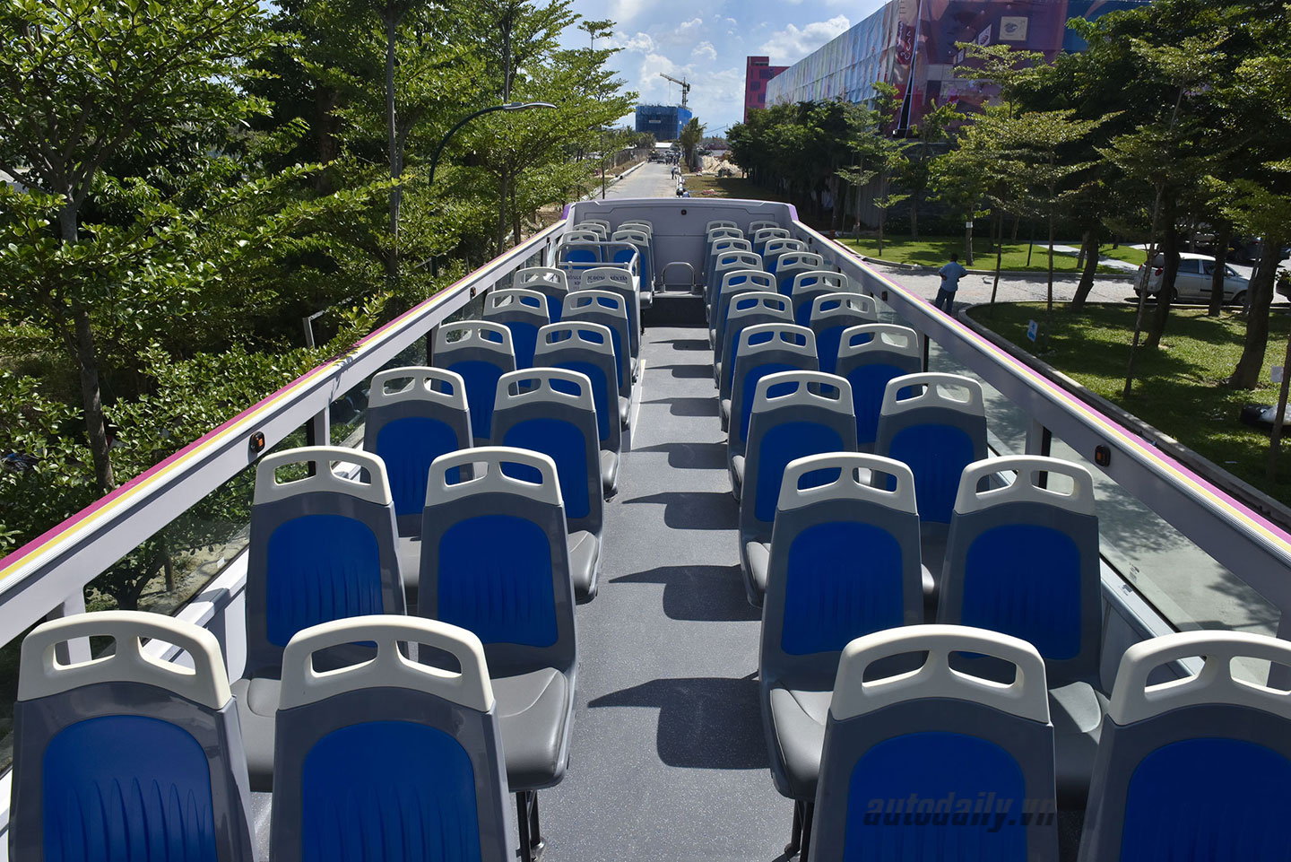 Ảnh sự kiện Thaco bàn giao bus 2 tầng tại Đà Nẵng coco-bus-thaco-3.jpg