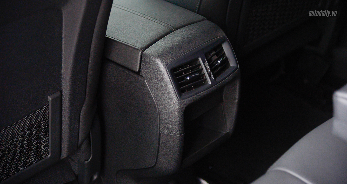 Ảnh chi tiết Peugeot 3008 bản nâng cấp tại Việt Nam peugeot-3008-26.jpg