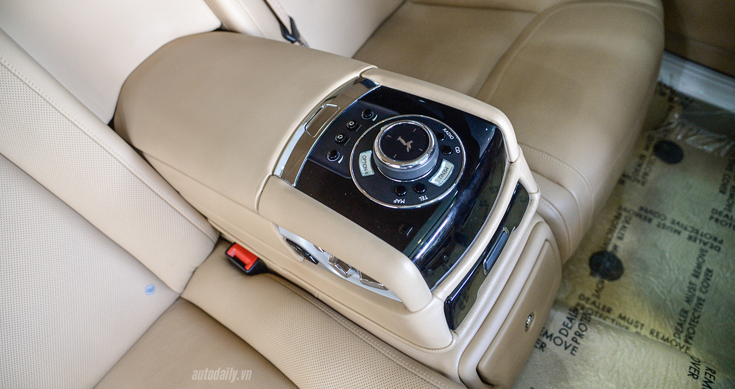 Ảnh chi tiết Rolls-Royce Ghost Series II giá 25 tỷ tại Hà Nội rolls-royce-ghost-11.jpg
