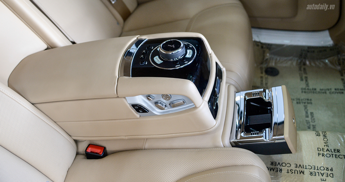 Ảnh chi tiết Rolls-Royce Ghost Series II giá 25 tỷ tại Hà Nội rolls-royce-ghost-14.jpg