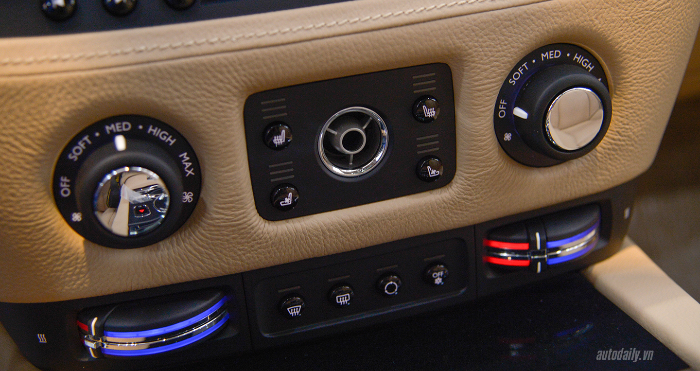 Ảnh chi tiết Rolls-Royce Ghost Series II giá 25 tỷ tại Hà Nội rolls-royce-ghost-20.jpg