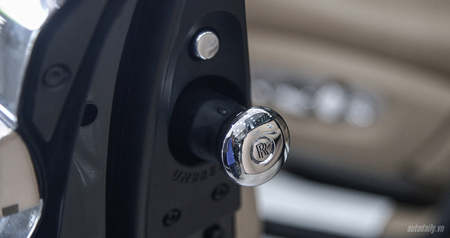 Ảnh chi tiết Rolls-Royce Ghost Series II giá 25 tỷ tại Hà Nội rolls-royce-ghost-29.jpg