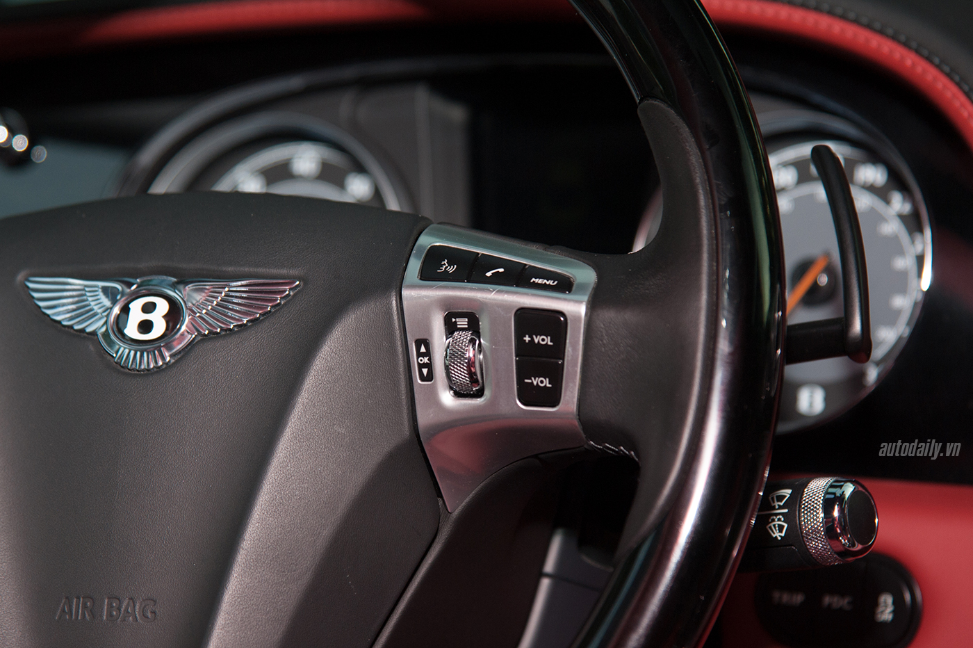 Ảnh chi tiết Bentley Continental GT Speed giá 11,5 tỷ tại Việt Nam bentley-gt-speed-10.jpg