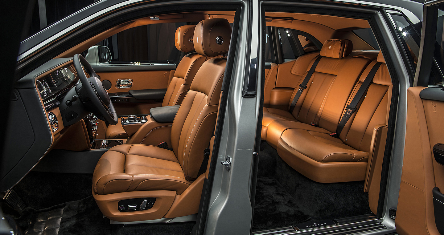 Ngắm kĩ siêu phẩm Rolls-Royce Phantom 2018 vừa ra mắt	 P2 36-2018-rolls-royce-phantom-1.jpg