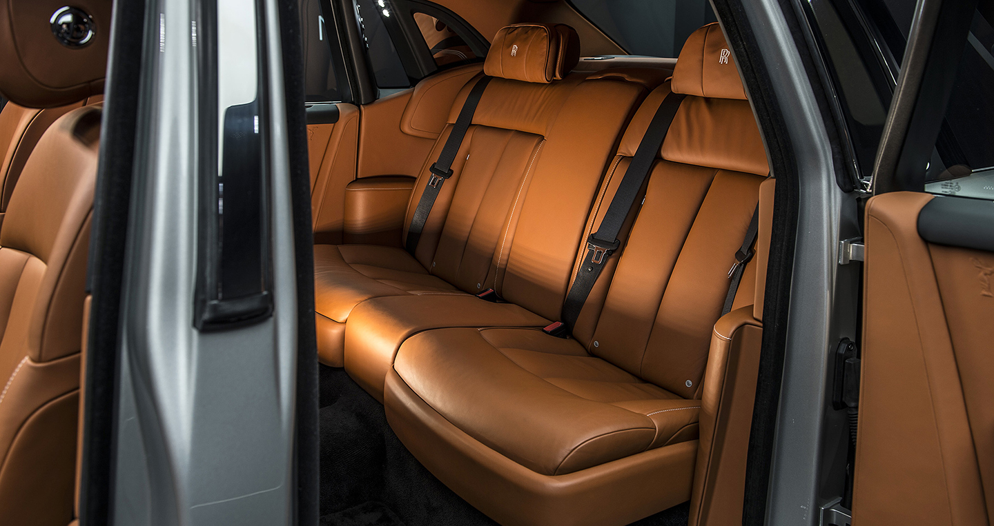 Ngắm kĩ siêu phẩm Rolls-Royce Phantom 2018 vừa ra mắt	 P2 37-2018-rolls-royce-phantom-1.jpg