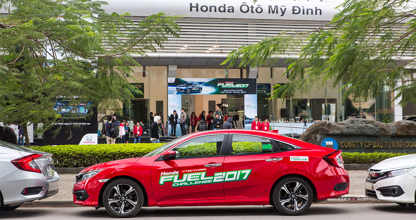 Honda Civic Turbo trong cuộc thi thử thách tiết kiệm xăng Honda Fuel Challenge 2017