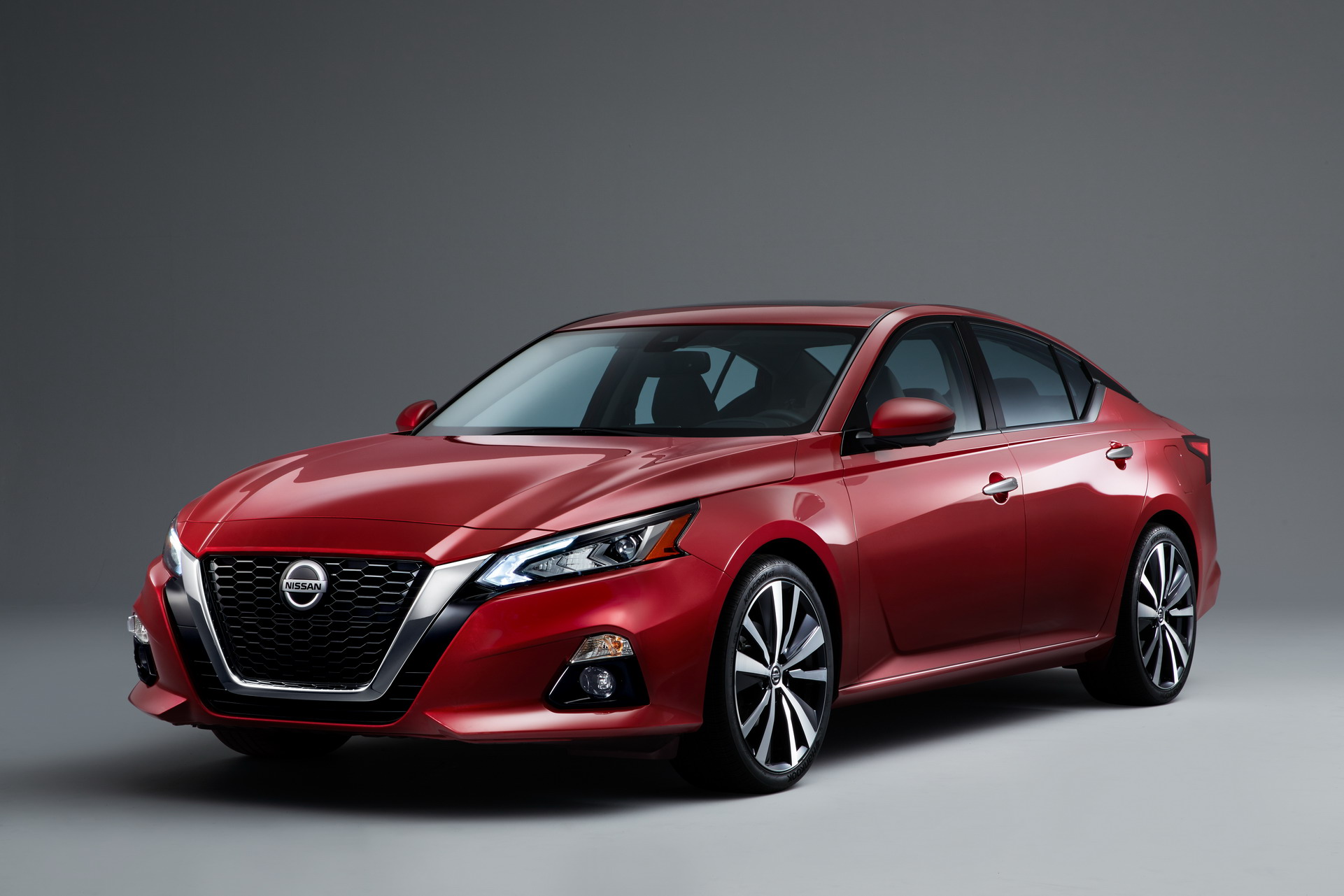 Ảnh chi tiết Nissan Altima 2019 2019-nissan-altima-7.jpg