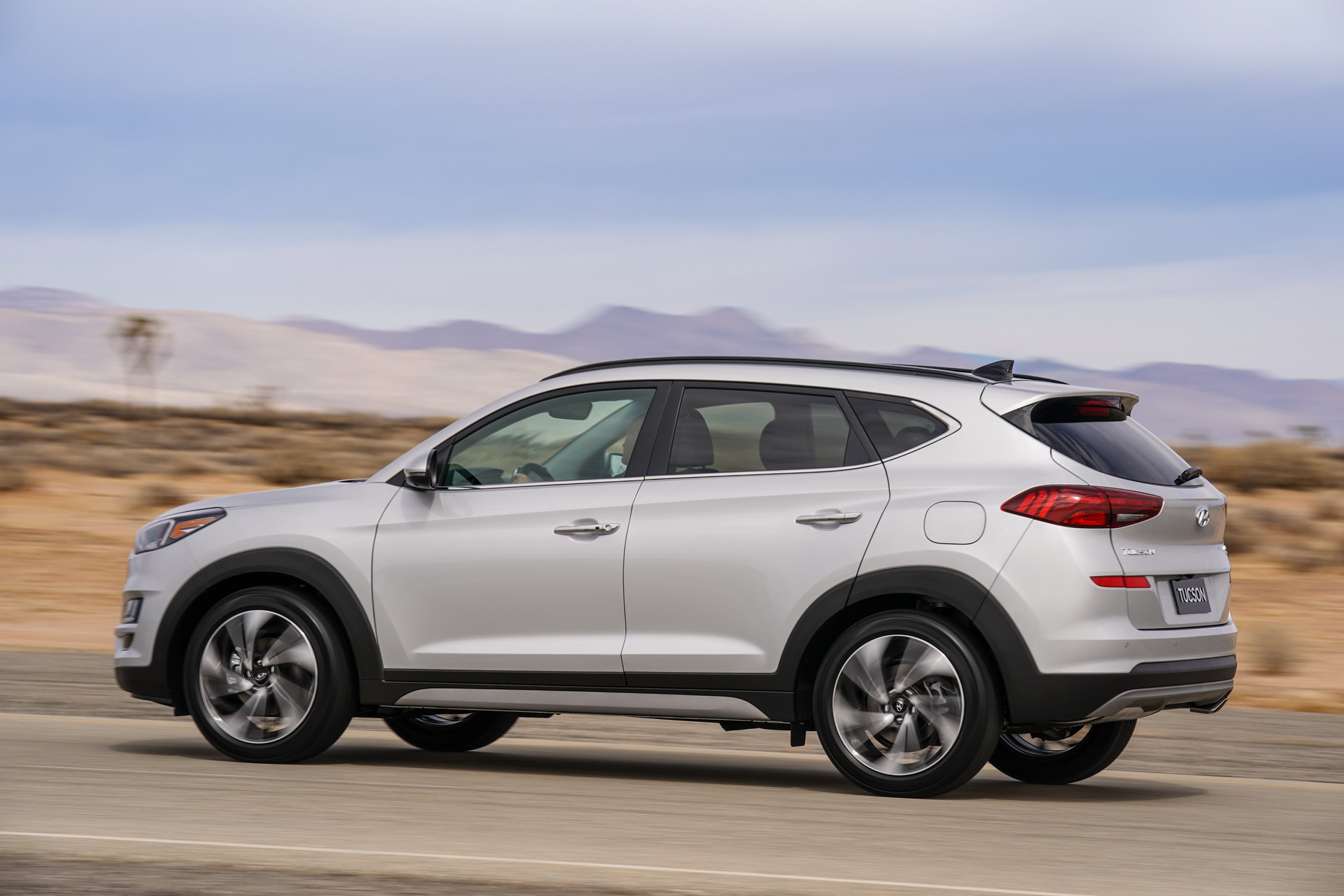 Ảnh chi tiết Hyundai Tucson 2019 2019-honda-tucson-18.jpg