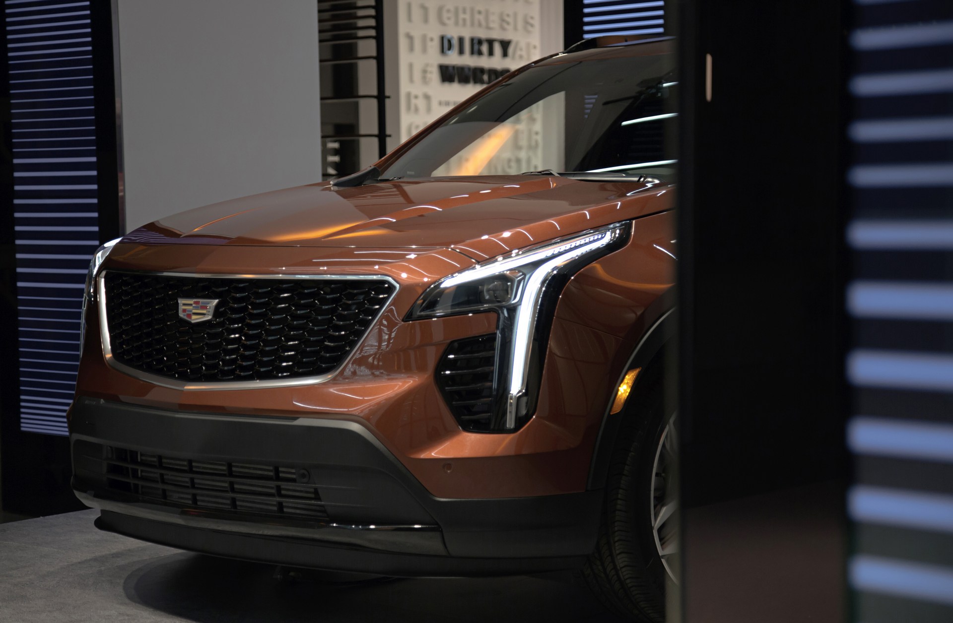 Ảnh chi tiết Cadillac XT4 cadillac-xt4-24.jpg