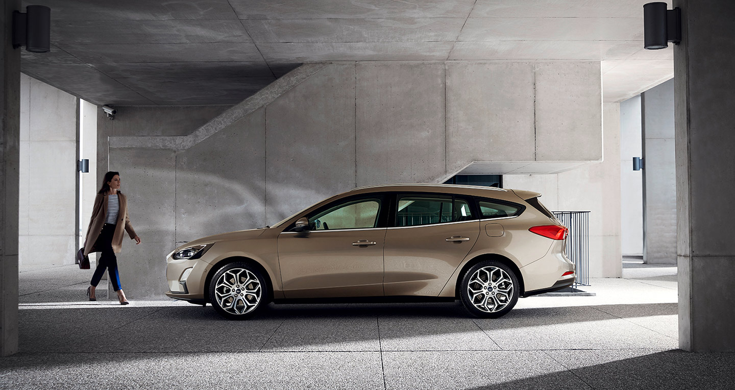 Ảnh chi tiết Ford Focus 2019 ford-focus-2019-03.jpg