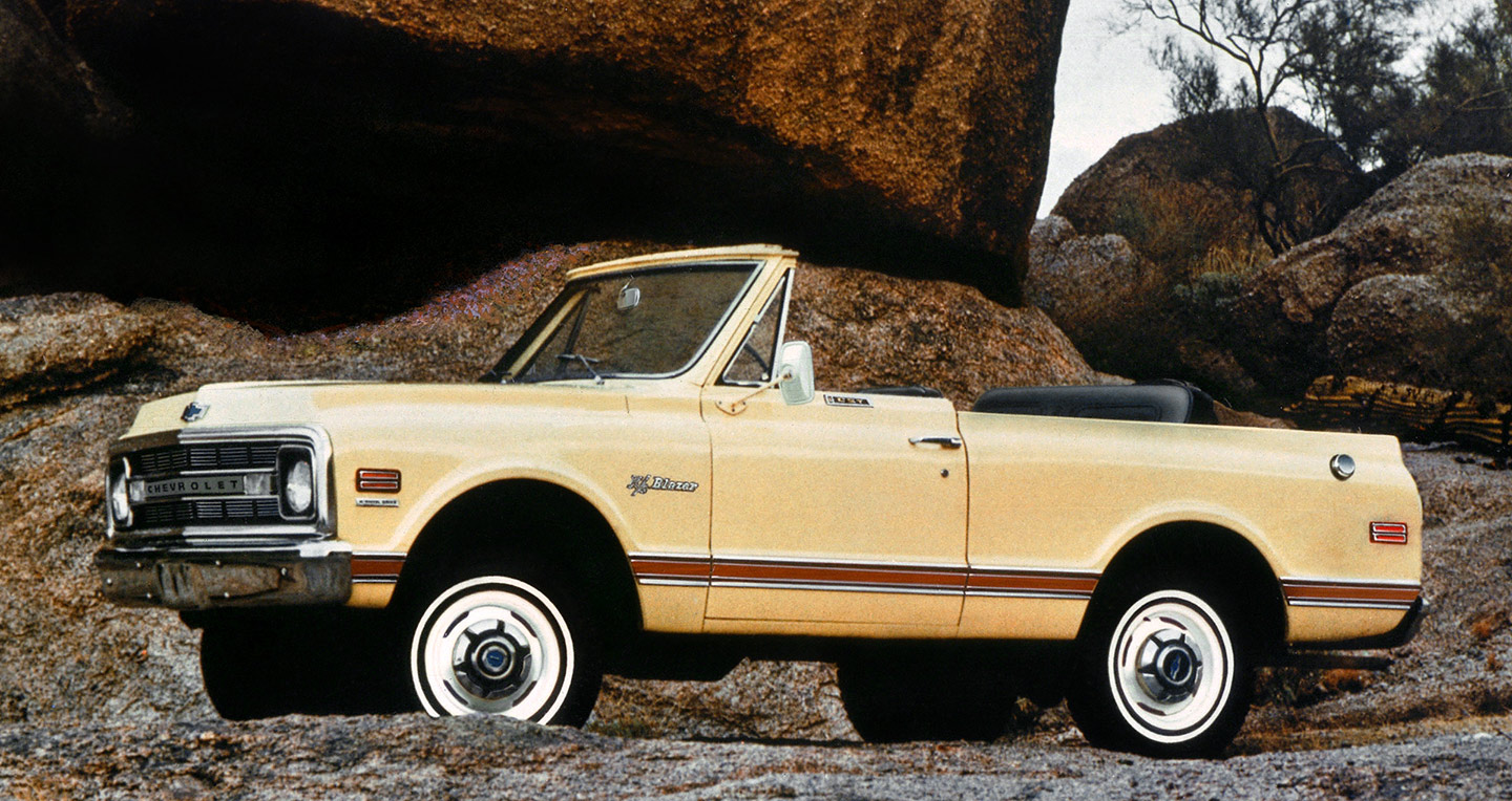 Discover the history of Chevrolet's SUV line 1969-chev-k5-blazer-205821.jpg
