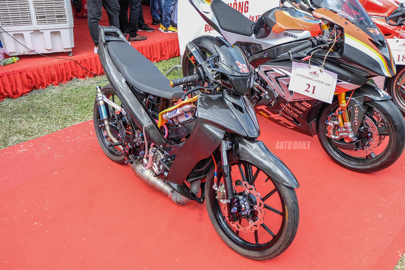 Mãn nhãn Yamaha 125ZR độ "cực khủng" tại Sài Gòn