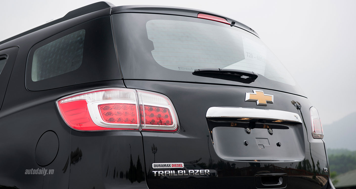 Đánh giá xe Chevrolet Trailblazer 2.8 4x4 AT LTZ: SUV 7 chỗ cực hay chevrolet-trailblazer-autodaily-07.jpg