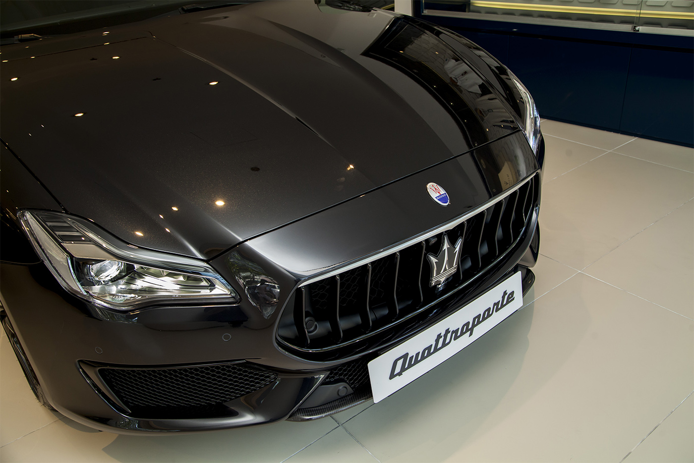 Ảnh chi tiết Maserati Quattroporte GTS Nerissimo maserati-quattroporte-gts-nerissimo-23.jpg