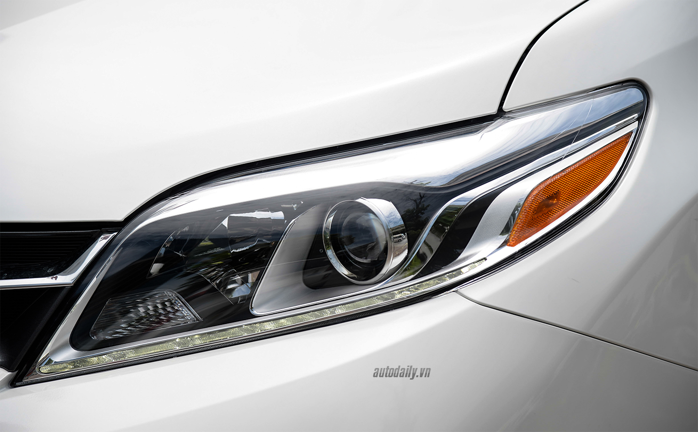 Ảnh chi tiết Toyota Sienna Limited 2018 toyota-sienna-ngoai-that-16.jpg