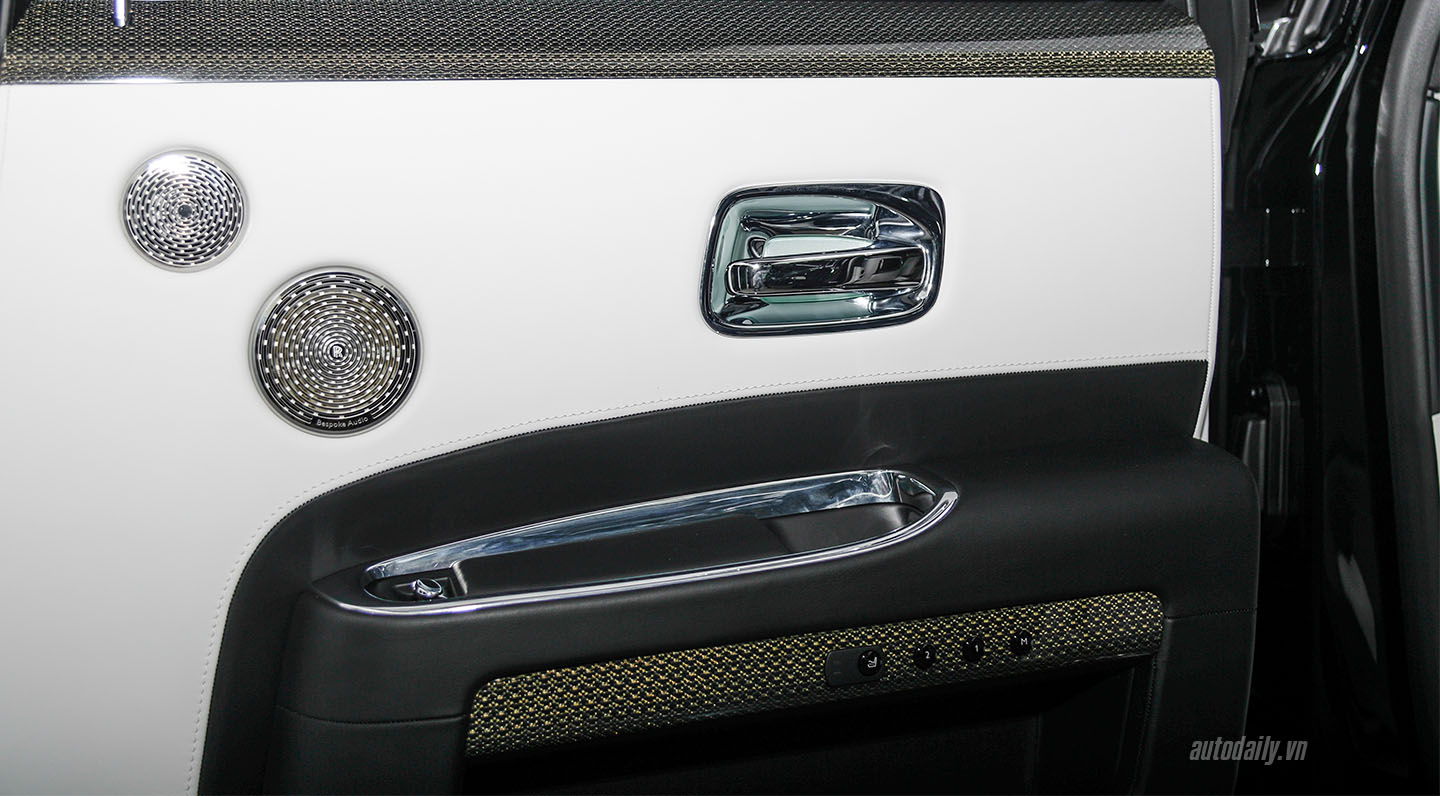 Ảnh chi tiết Rolls-Royce Ghost Black Badge độc nhất Việt Nam rolls-royce-ghost-20.jpg