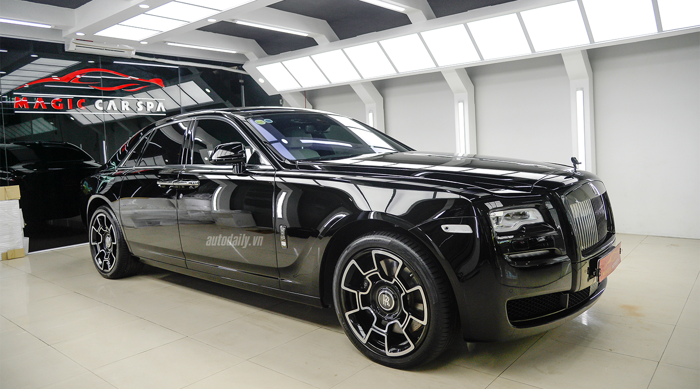 Ảnh chi tiết Rolls-Royce Ghost Black Badge độc nhất Việt Nam rolls-royce-ghost-33.jpg