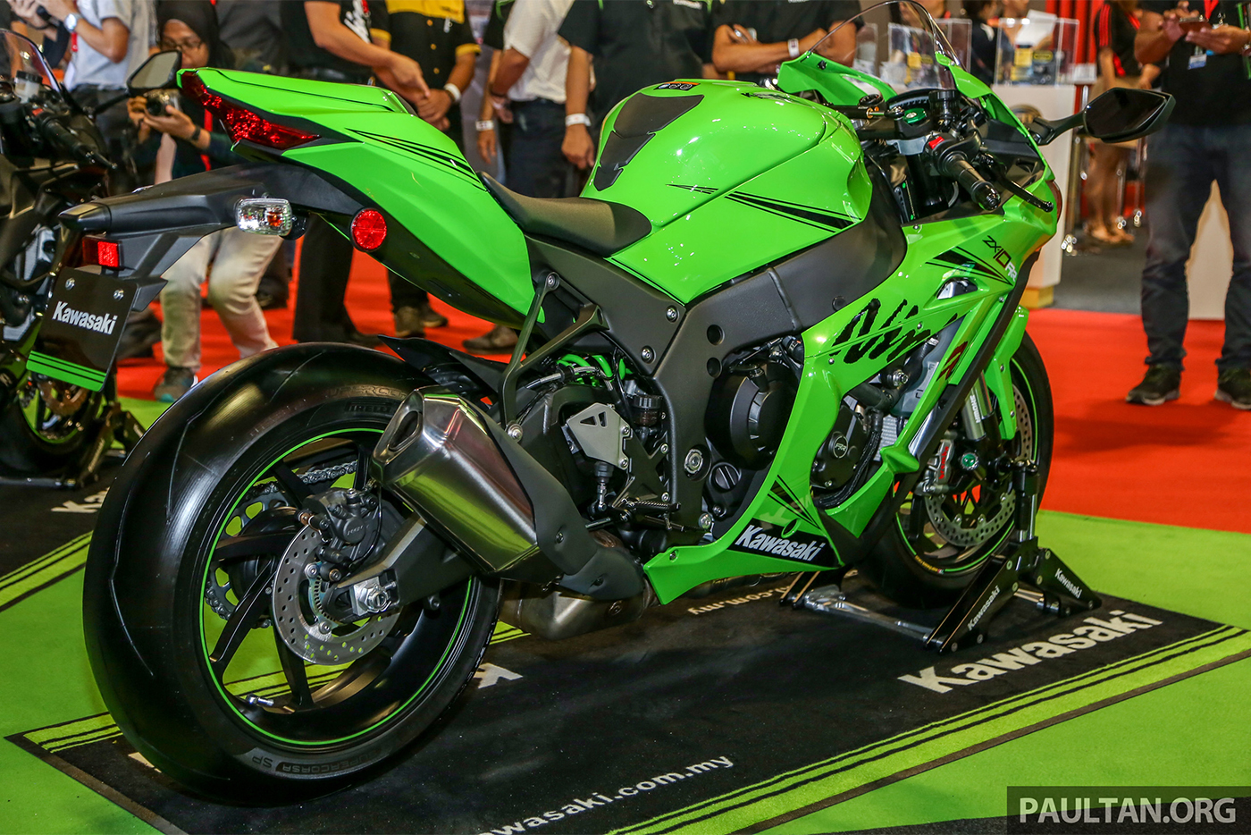 Игрушка модель мотоцикла Kawasaki Ninja ZX 10rr