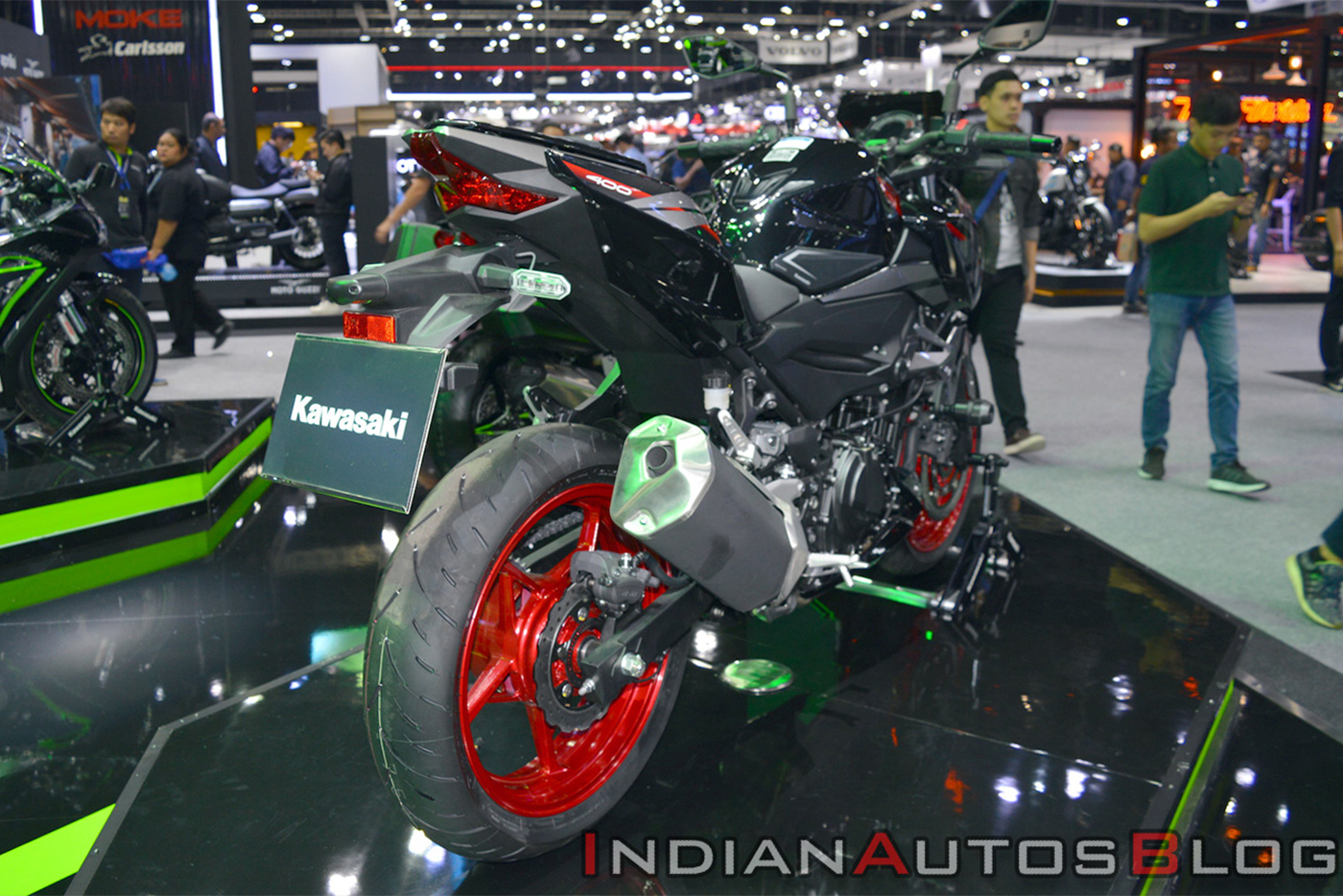 Kawasaki Z400 2019 details: Rival of KTM 390 Duke and BMW G310R kawasaki-z400-2019-11.jpg