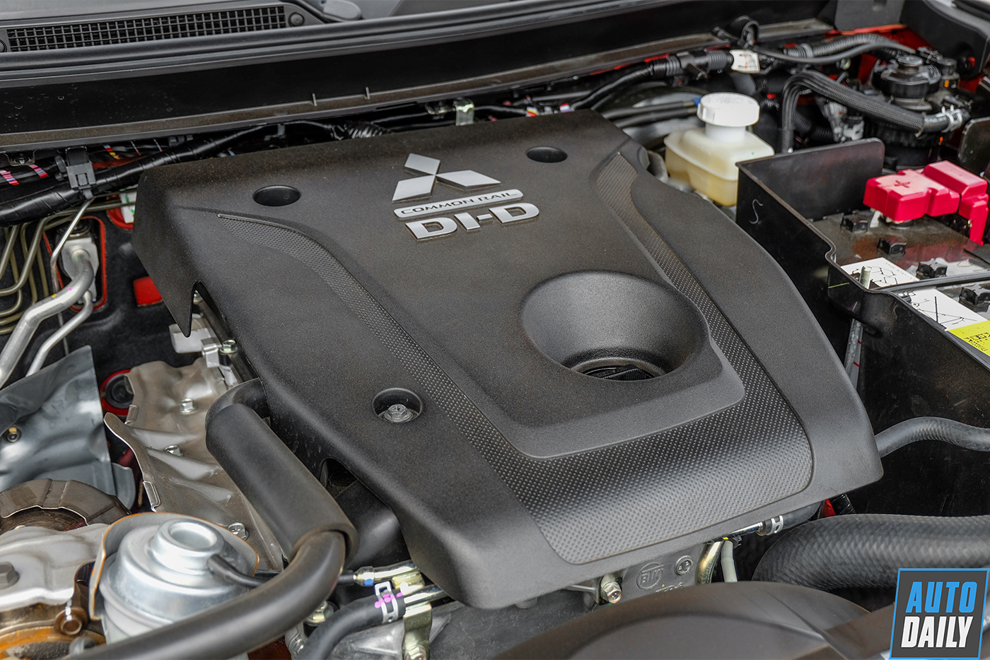 Ảnh chi tiết Mitsubishi Triton 2019 tại Việt Nam mitsubishi-triton-2019-11.jpg