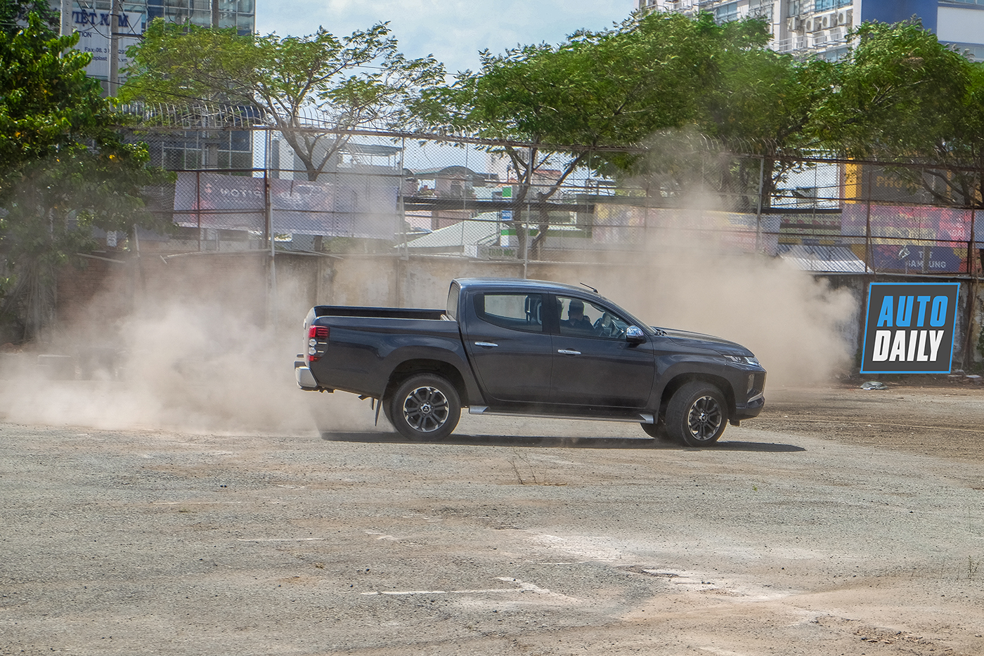 Ảnh chi tiết Mitsubishi Triton 2019 tại Việt Nam mitsubishi-triton-2019-52.jpg