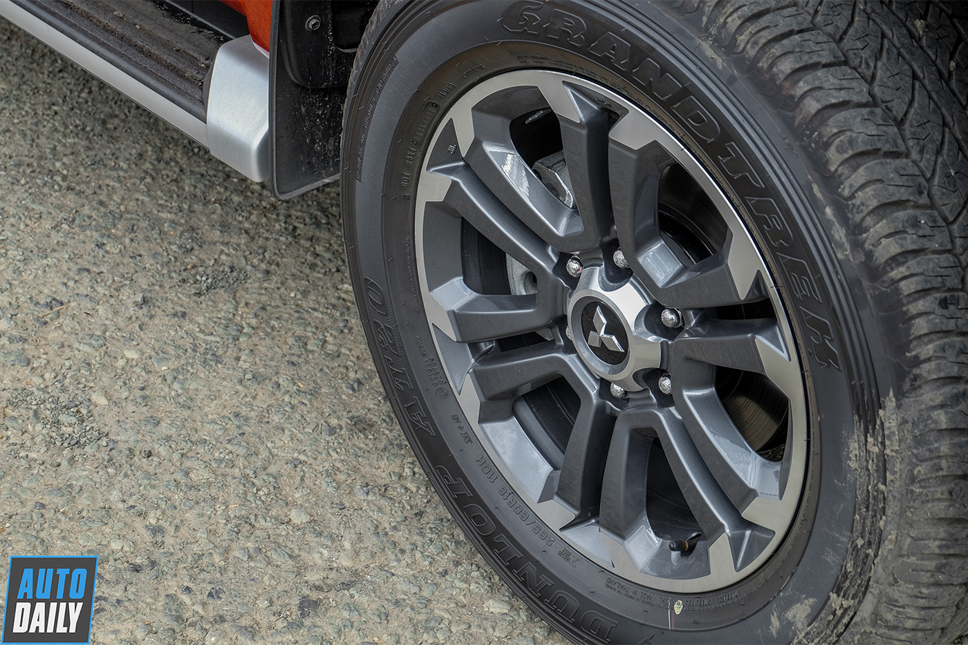 Ảnh chi tiết Mitsubishi Triton 2019 tại Việt Nam mitsubishi-triton-2019-65.jpg