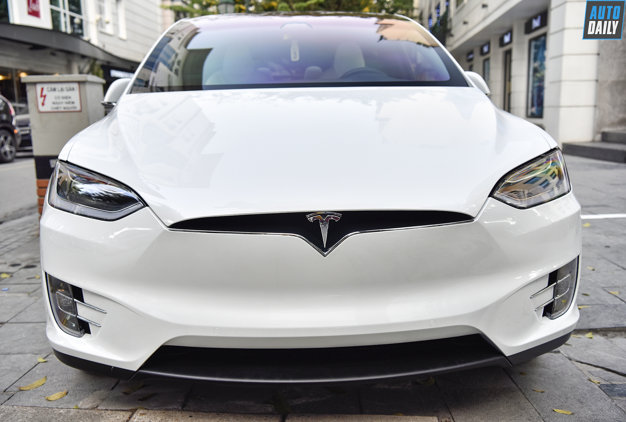 Thêm Suv Chạy điện Tesla Model X P100d Hơn 9 Tỷ Về Việt Nam