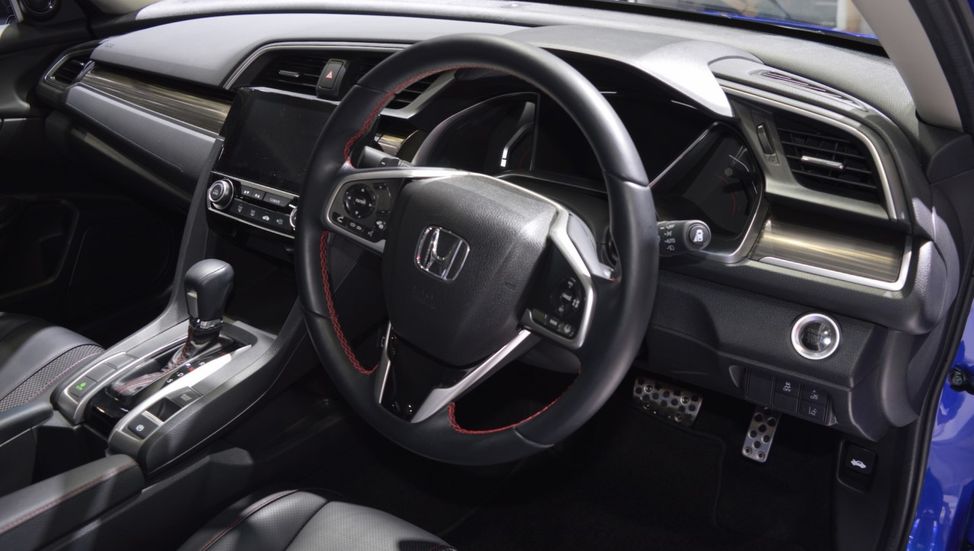 2019-honda-civic-dat-hang-3.jpg