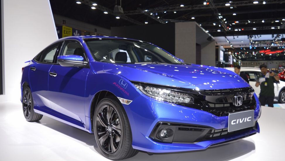 2019-honda-civic-dat-hang-5.jpg