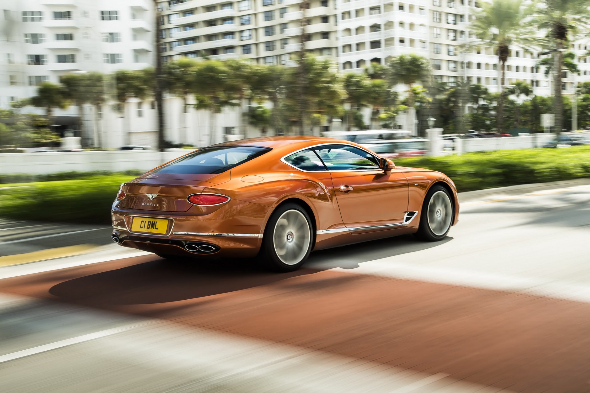 bentley-continental-gt-v8-launched-4.jpg