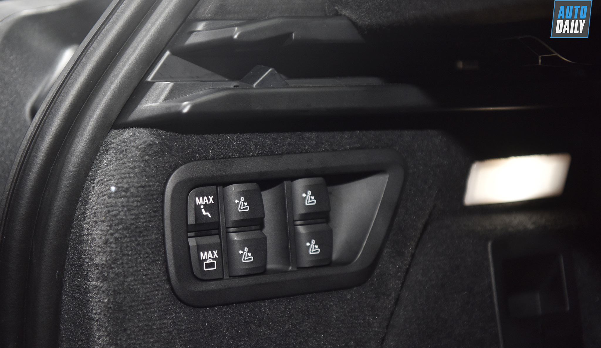 Ảnh chi tiết BMW X7 2019 tại Bangkok Motor Show bmw-x7-2019-bangkok-motor-show-autodaily-012.jpg