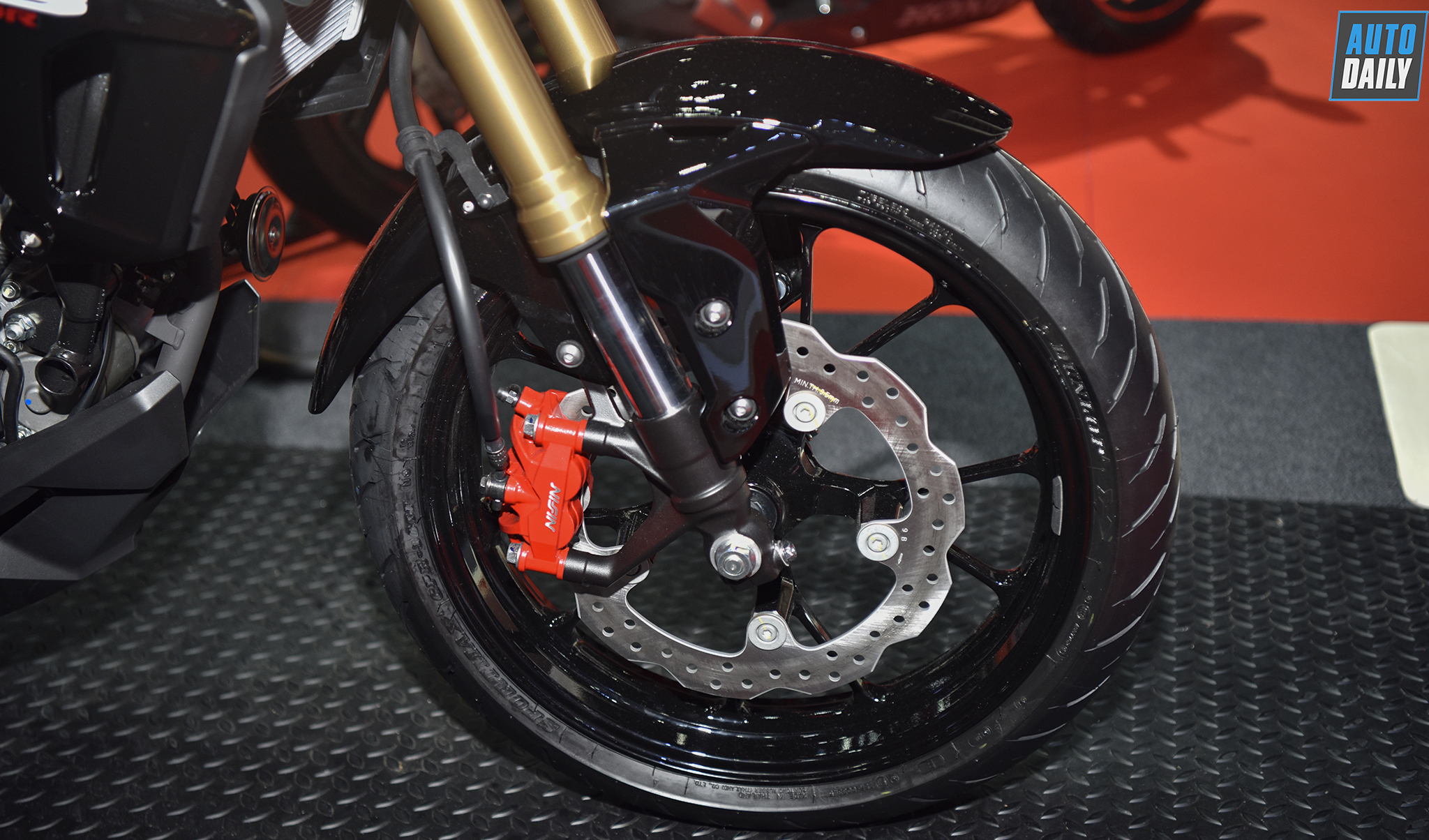 Ảnh chi tiết Honda CB150R 2019 honda-cb150r-2019-bangkok-motor-show-autodaily-07.jpg