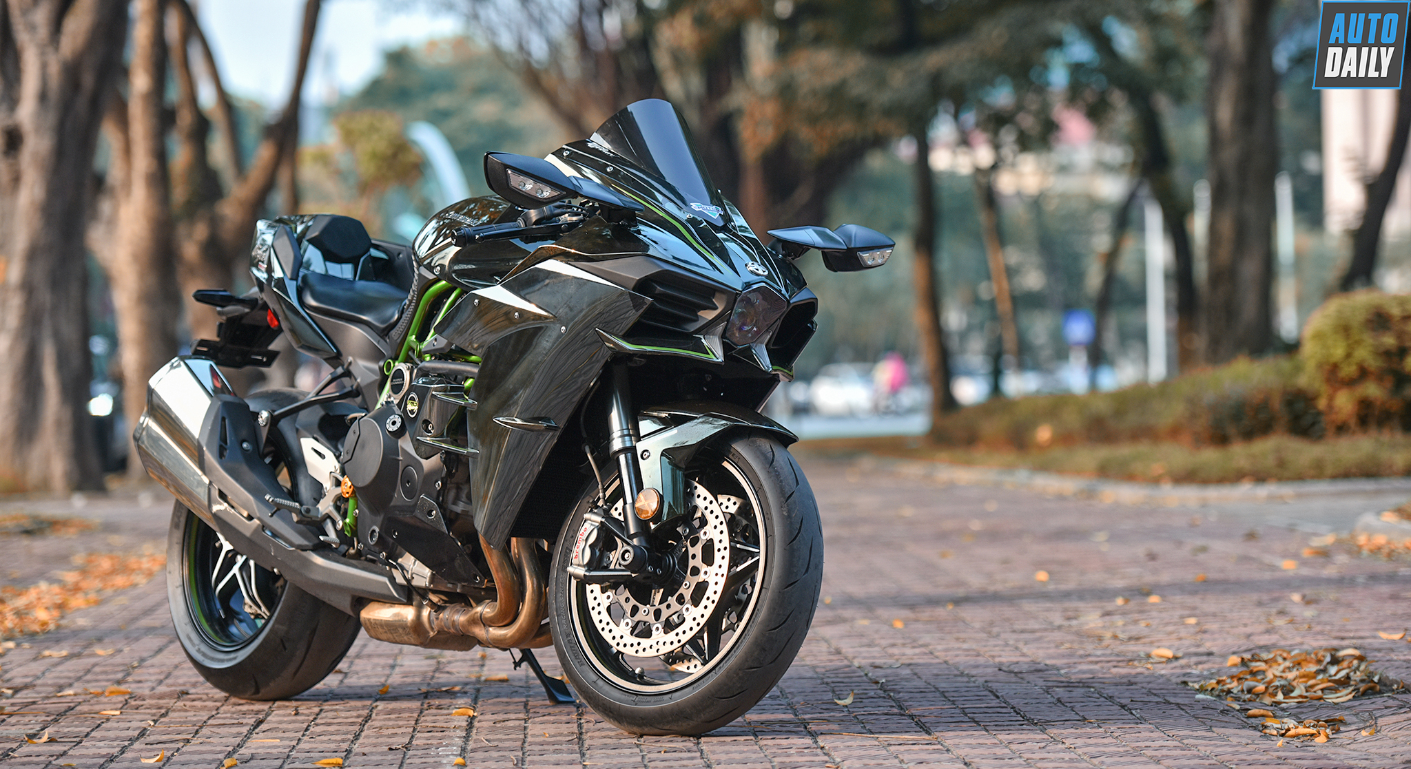 Siêu môtô Kawasaki Ninja H2 siêu lướt giá 850 triệu tại Hà Nội