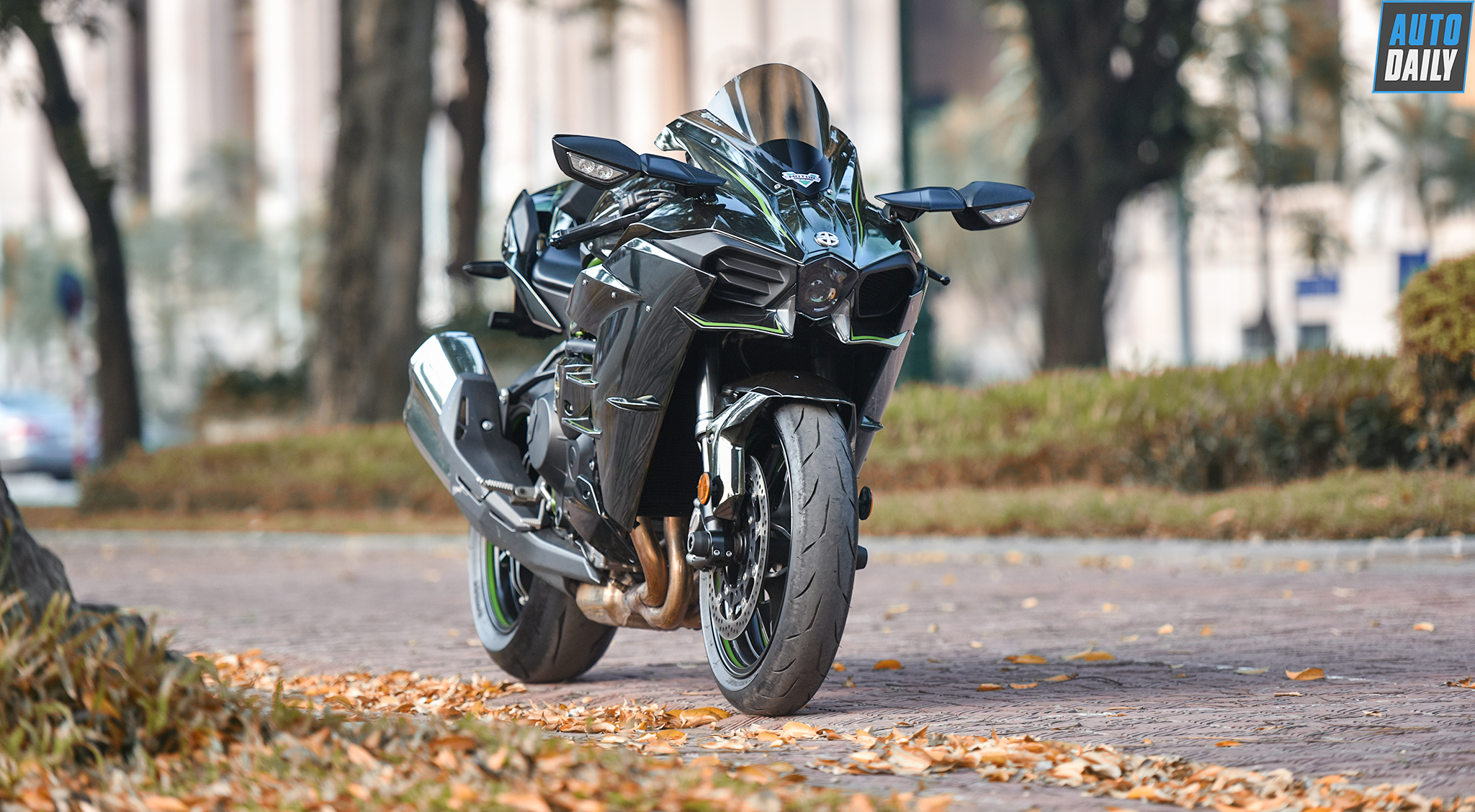 Siêu môtô Kawasaki Ninja H2 siêu lướt giá 850 triệu tại Hà Nội h31.jpg