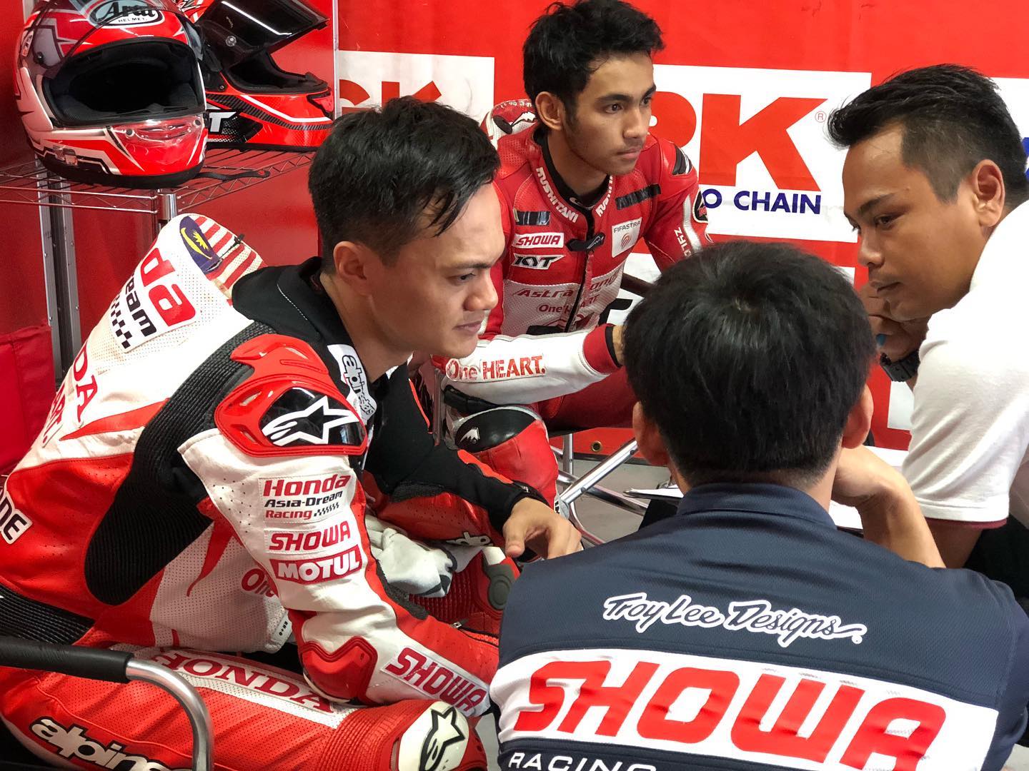 Kỹ thuật viên người Việt tiếp tục tham gia vào đội hình Honda Asia-Dream Racing hoi-y-ki-thuat.jpg