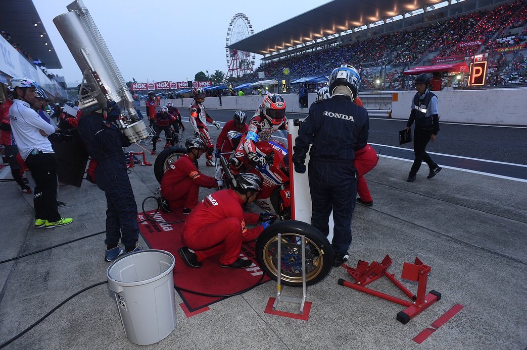 Kỹ thuật viên người Việt tiếp tục tham gia vào đội hình Honda Asia-Dream Racing ki-thuat-tai-pit-03.jpg