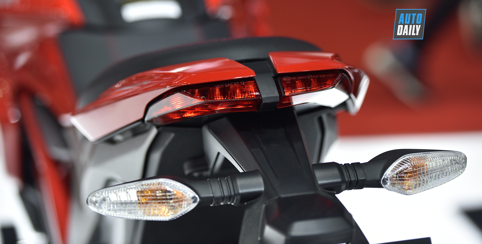 Ducati Hypermotard 939  Dòng xe địa hình hỗn hợp dành cho những người  thích phiêu lưu