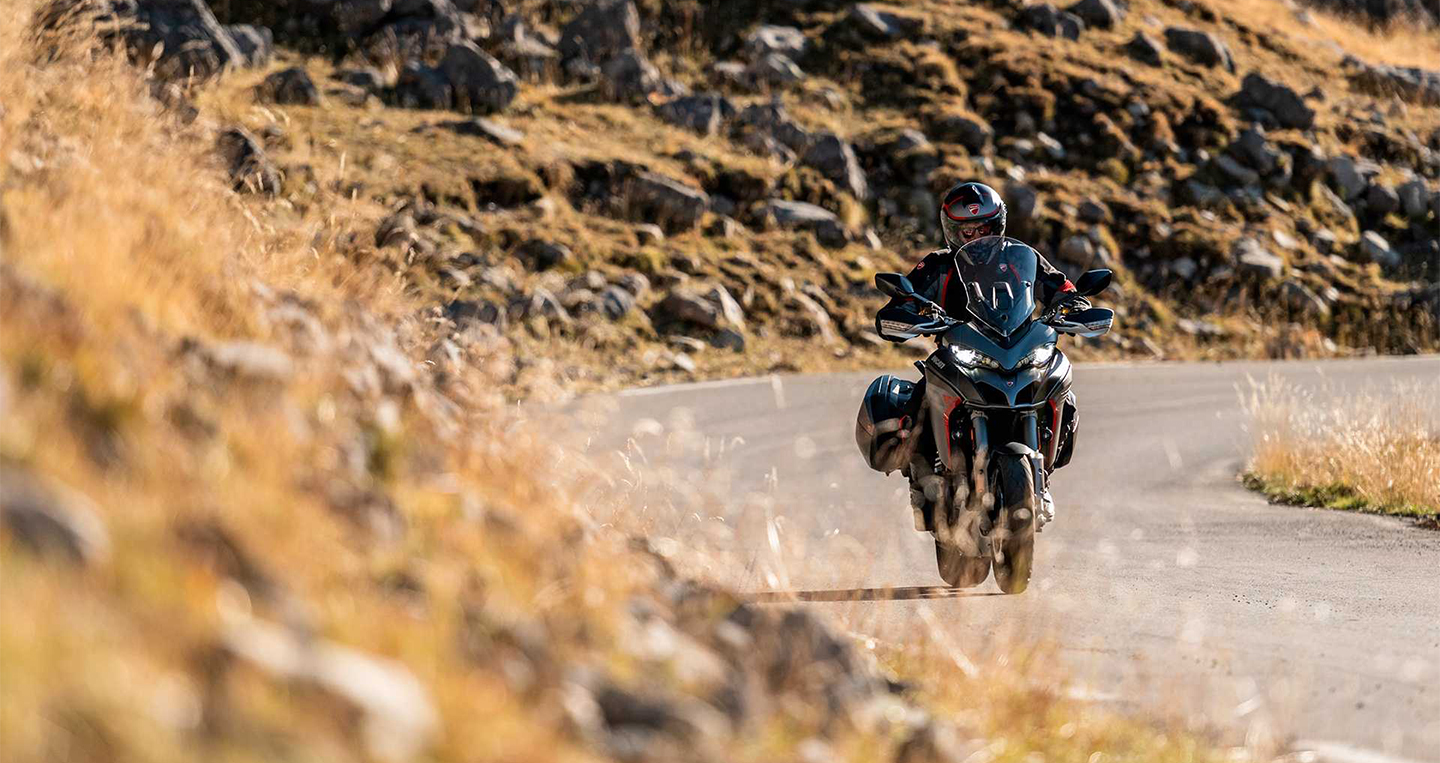 Ducati Multistrada 1260S GT 2020 trình làng với nhiều phụ kiện cao cấp 2020-ducati-multistrada-1260-grand-tour-10.jpg