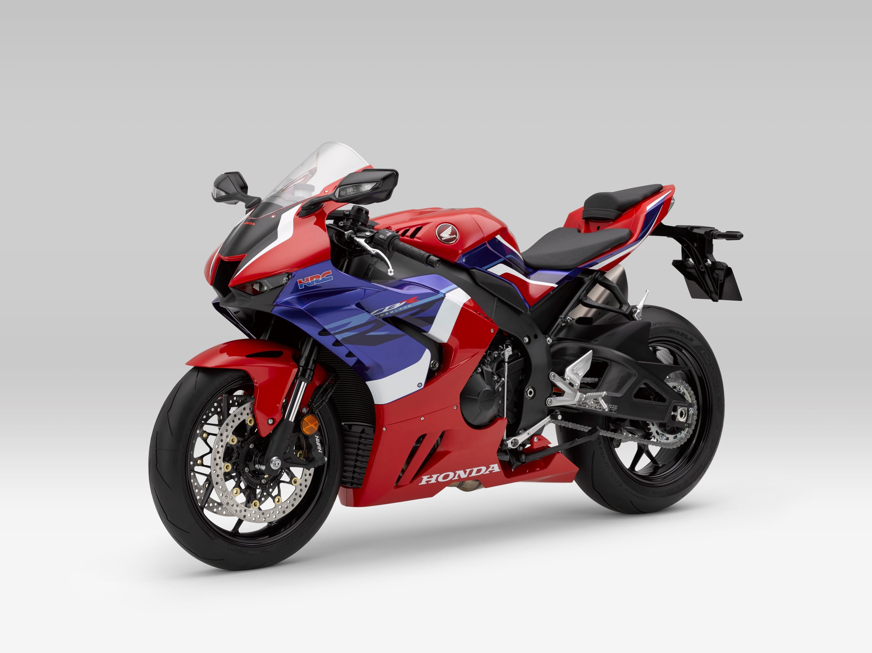 Cận cảnh Honda CBR1000RR-R Fireblade 2020 195881-2020-honda-cbr1000rr-r.jpg