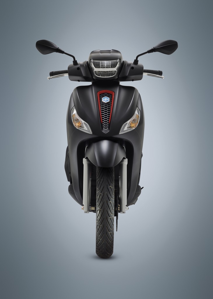 2021 Piaggio Medley 125 ABS Walkaround First Look All Details  YouTube