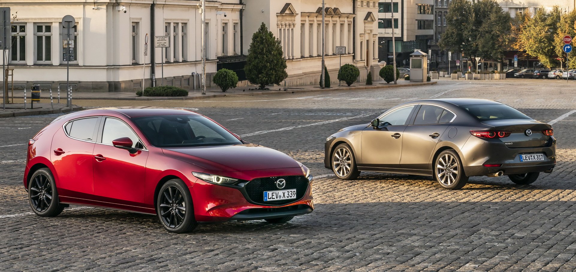 Mazda3 hoàn toàn mới nhận hai giải thưởng 