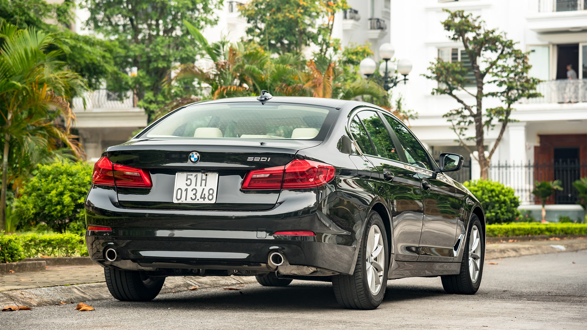 BMW 520i - Chiếc xe đáp ứng hoàn hảo những nhu cầu của doanh nhân bmw-520i-3.jpg