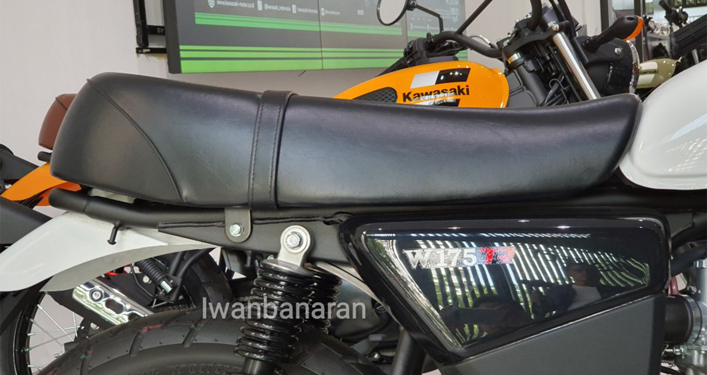 Kawasaki W175 có thêm phiên bản “phượt”, giá bán từ 2.070 USD kawasaki-w175-tr-12.jpg