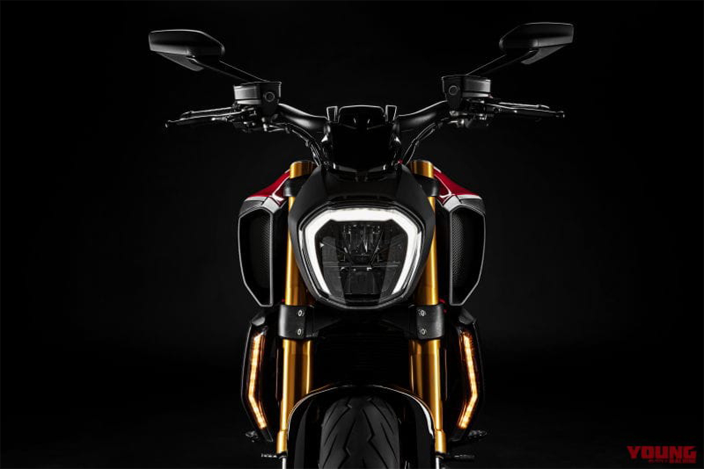 ducati-diavel-1260-s-3.jpg