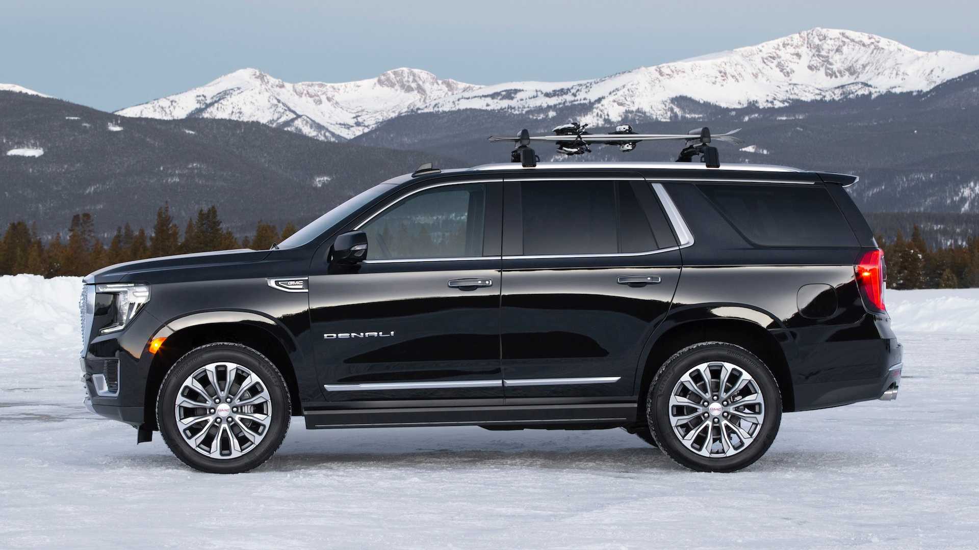 SUV cỡ lớn GMC Yukon 2021 có khả năng tự quay vòng tại chỗ cực ấn tượng 2021-gmc-yukon-1.jpg