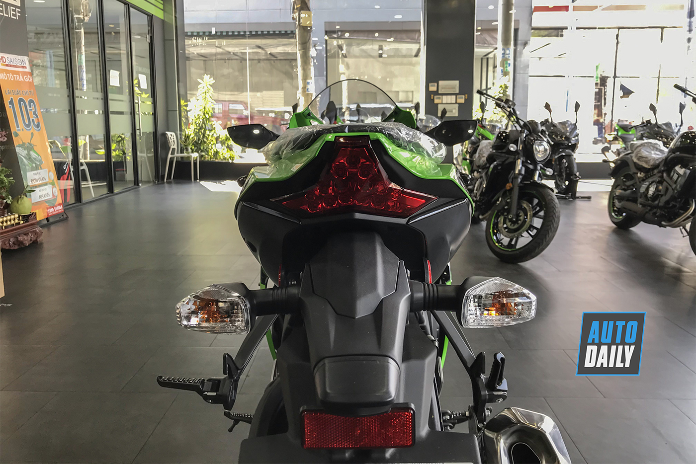 kawasaki-ninja-zx-10r-krt-2020-35.jpg