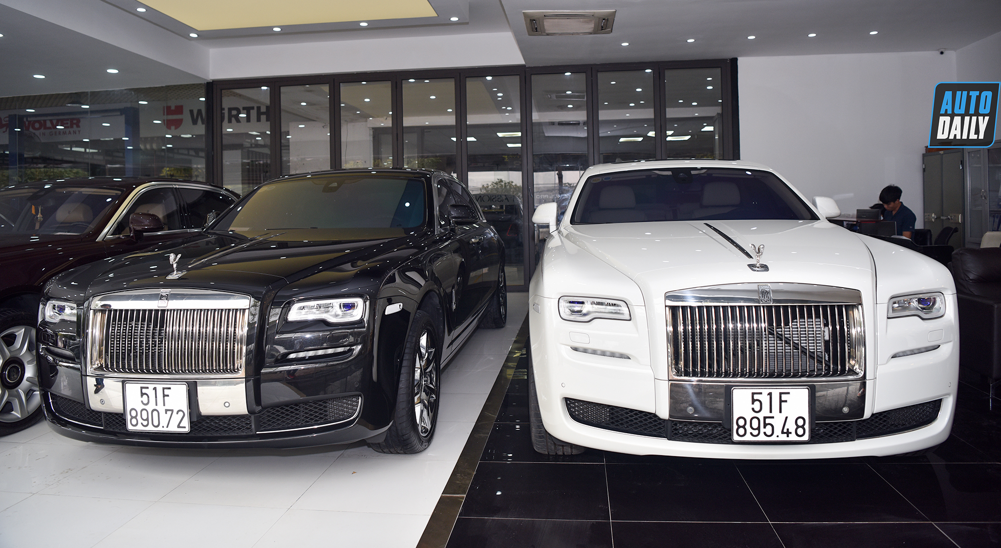 Used  RollsRoyce Cars for Sale  Motorparks