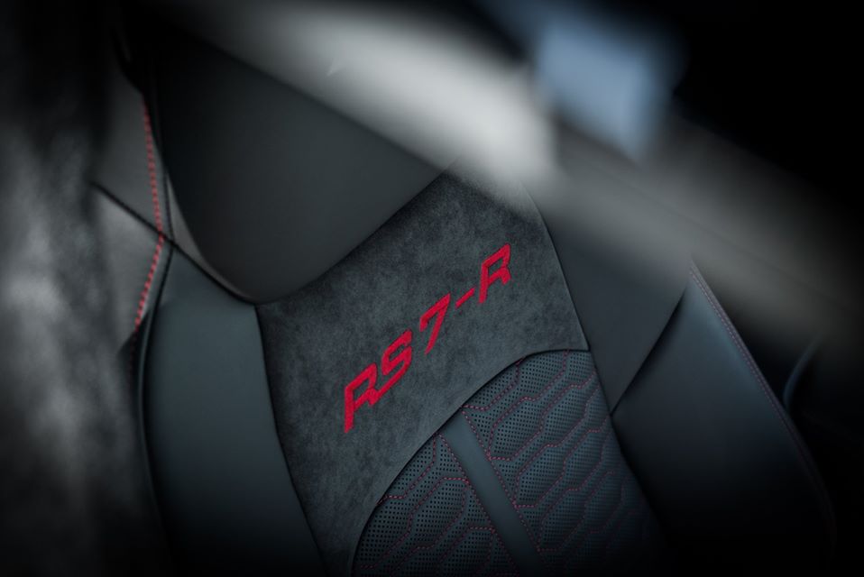 Audi RS7-R mạnh 729 mã lực, 0 - 100 km/h chỉ 3,2 giây 2020-audi-rs7-r-by-abt-2.jpg